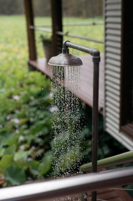 Leaves & Fishes - Private group escape in the Hunter Valley Villa in Keinbah