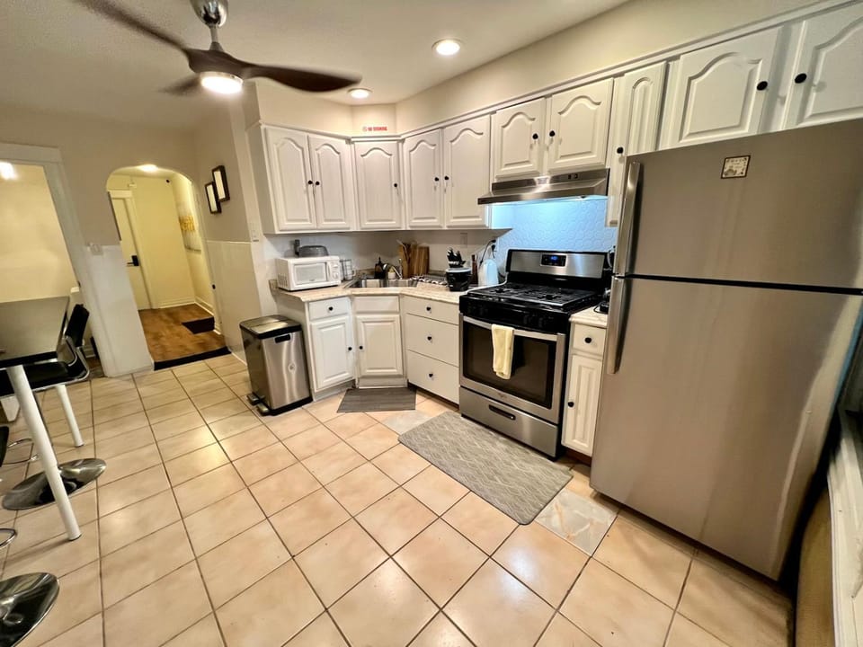 Kitchen or kitchenette, oven, stove, toaster