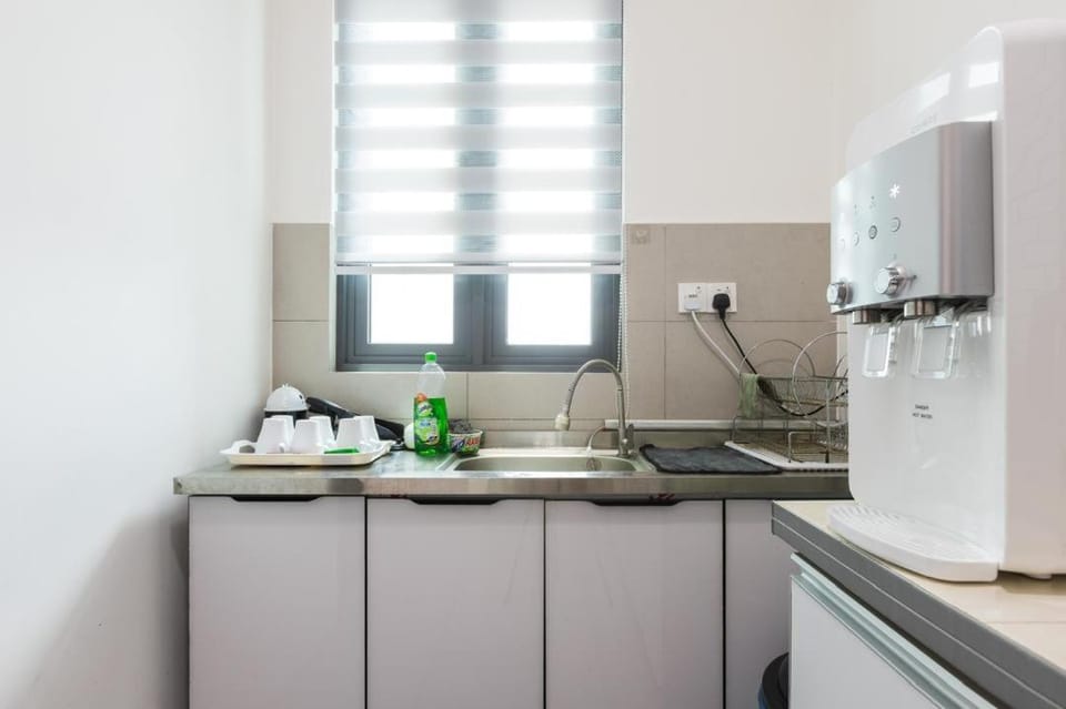 Meritus Suites - 8pax Apartment in Penang