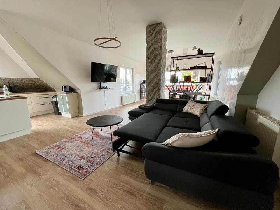 Bed, Living room, Bedroom