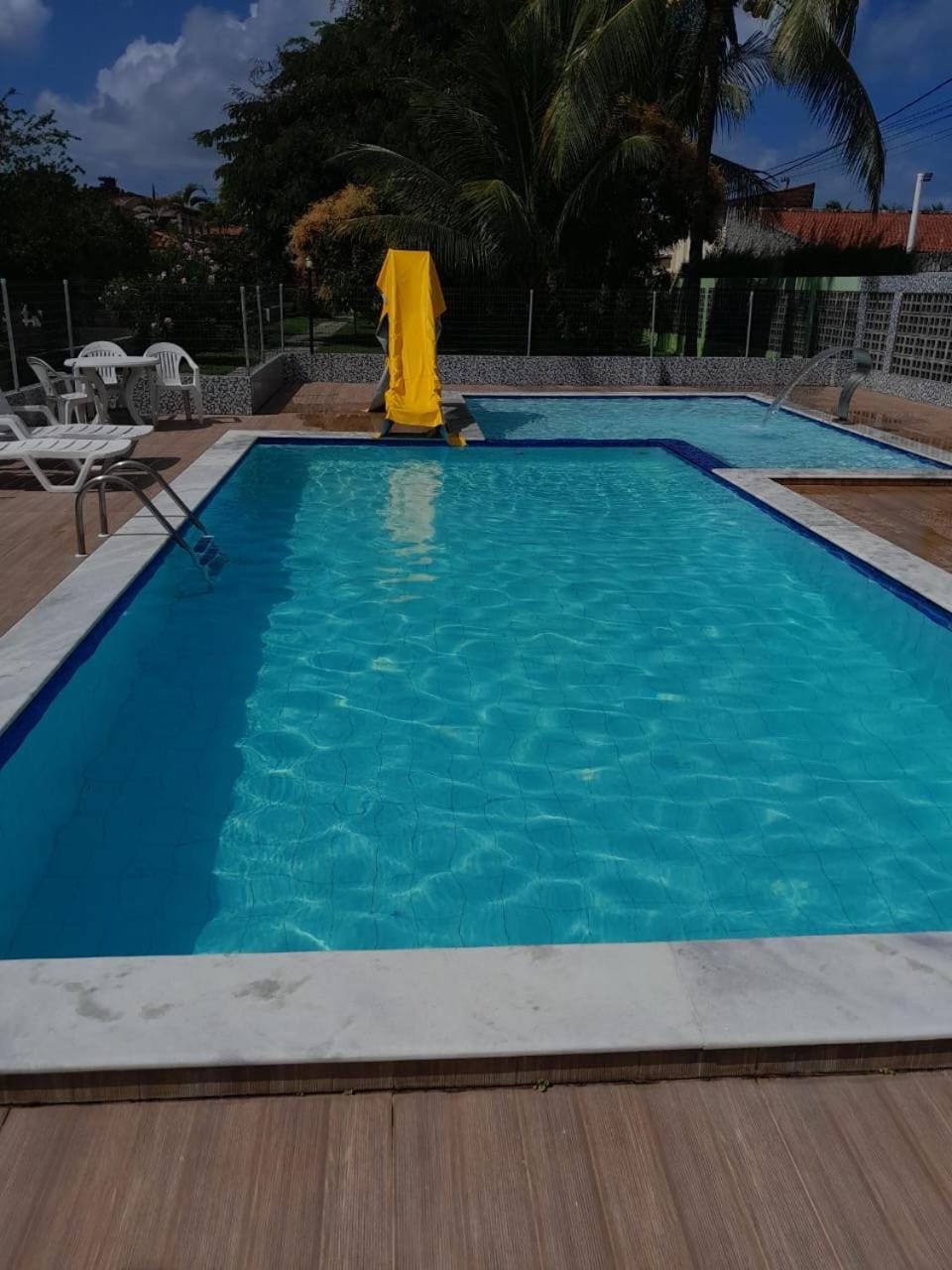 Swimming pool, Swimming pool