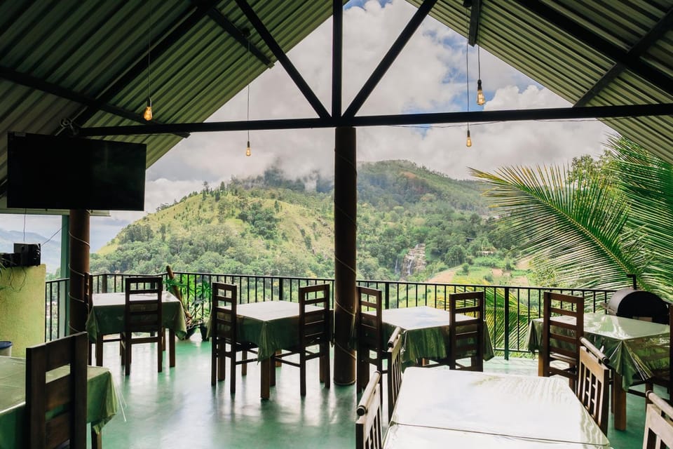 Restaurant/places to eat, Dining area, Mountain view