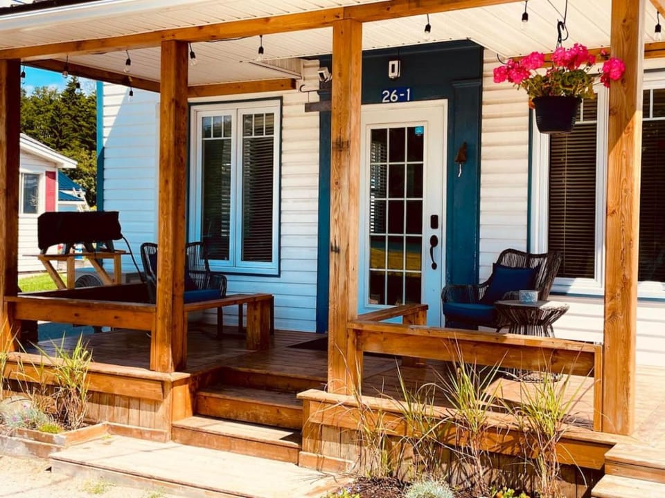 Alma 2 bedroom Sleeps 6 Apartment in New Brunswick