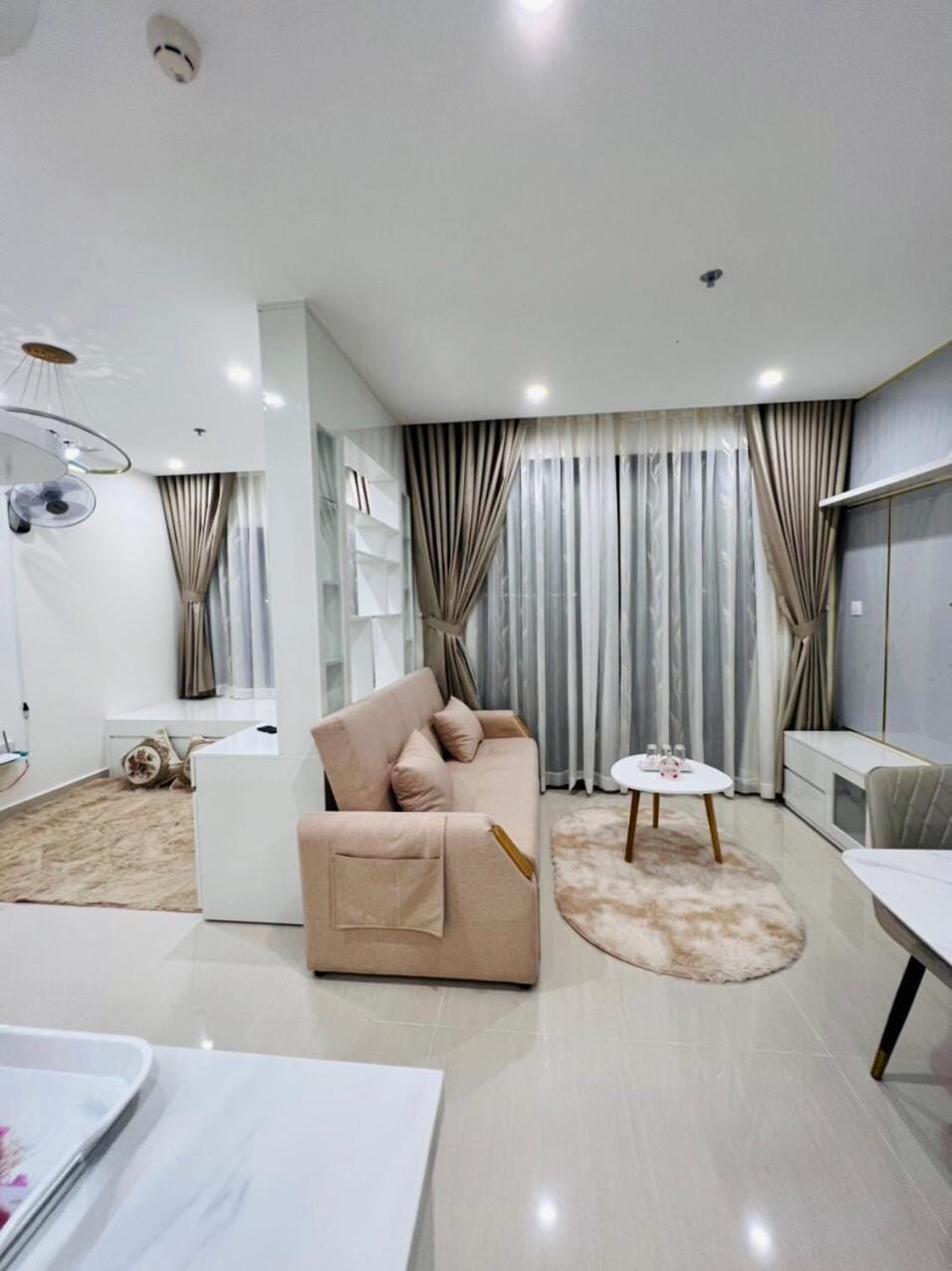 Resort ori luxury Vinhomes Grand Park 3 giường, 2WC, 2PN plus Apartment in Ho Chi Minh City