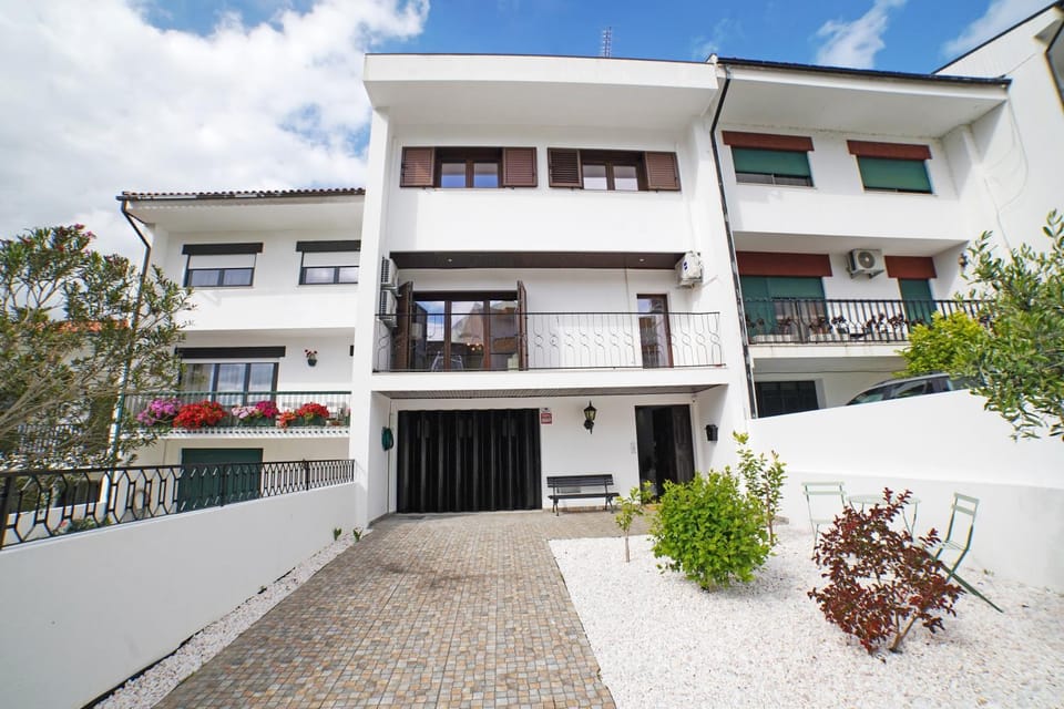 Property building, Balcony/Terrace