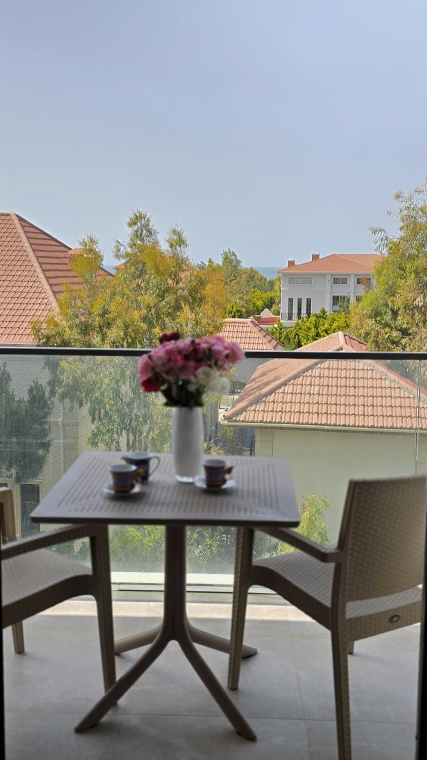 Patio, Day, View (from property/room), Balcony/Terrace, Garden view