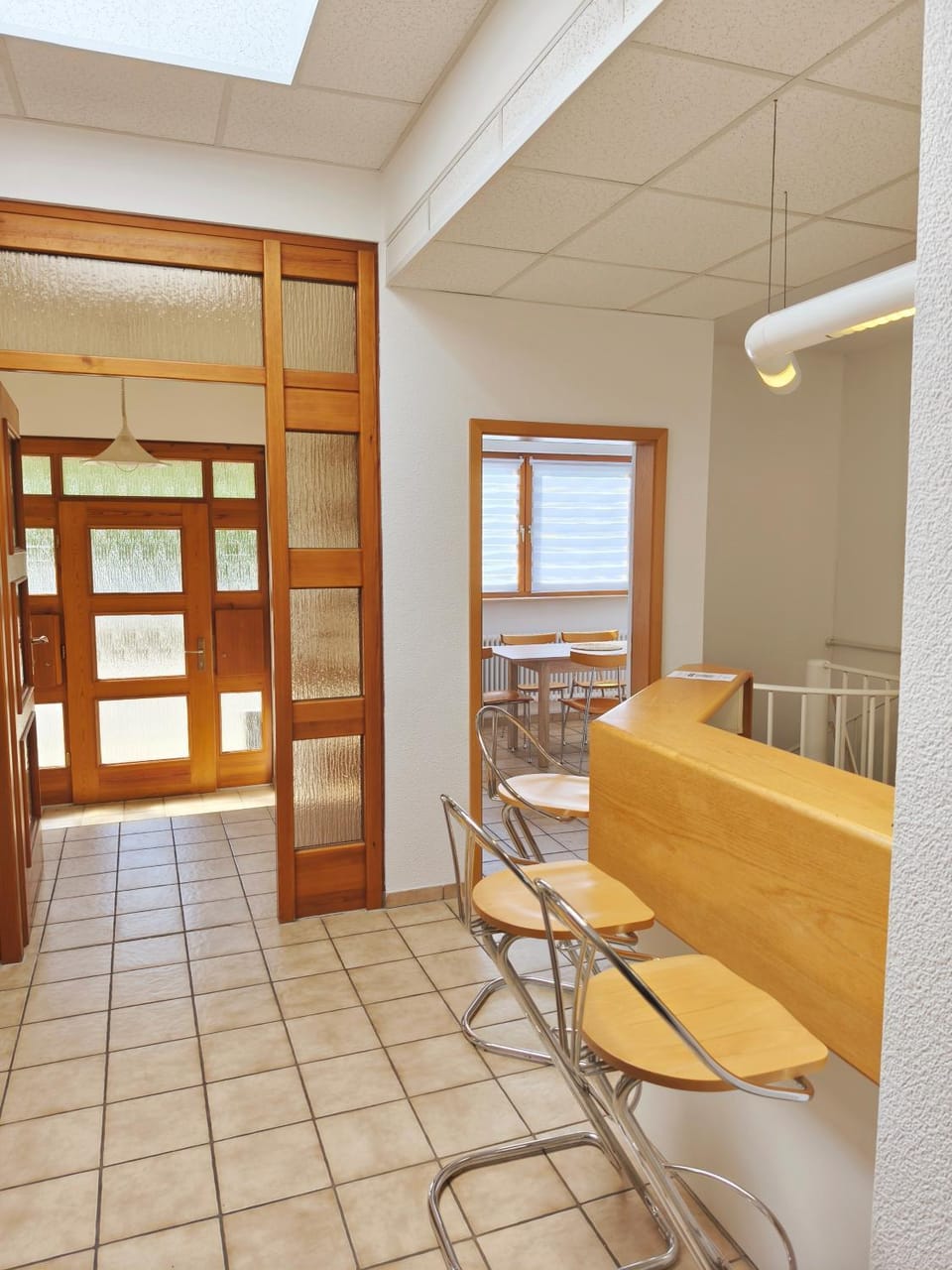 Seating area, Dining area