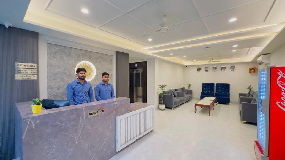 People, Lobby or reception
