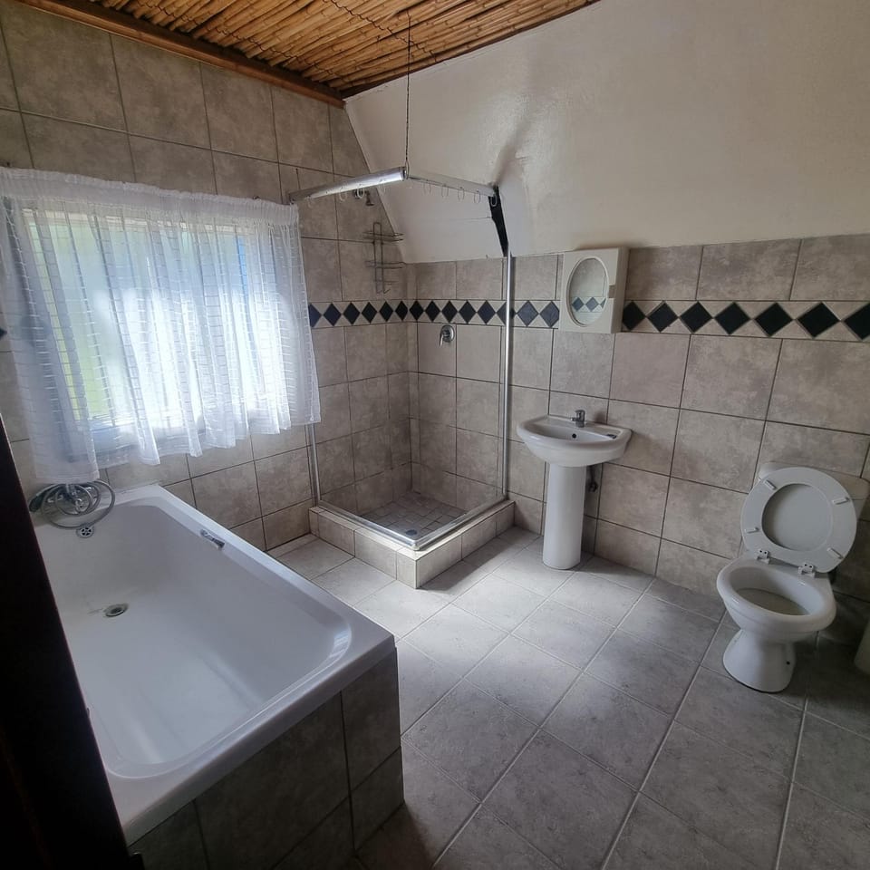 Nikita Portuguese Restaurant and Motel Apartment in Gauteng