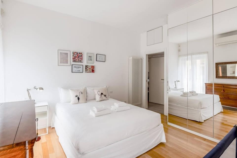 The Garibaldi Residence Apartment in Milan