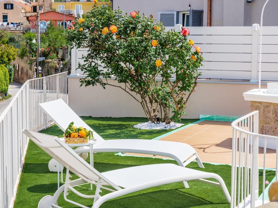 Patio, Garden, Garden, Solarium, sunbed