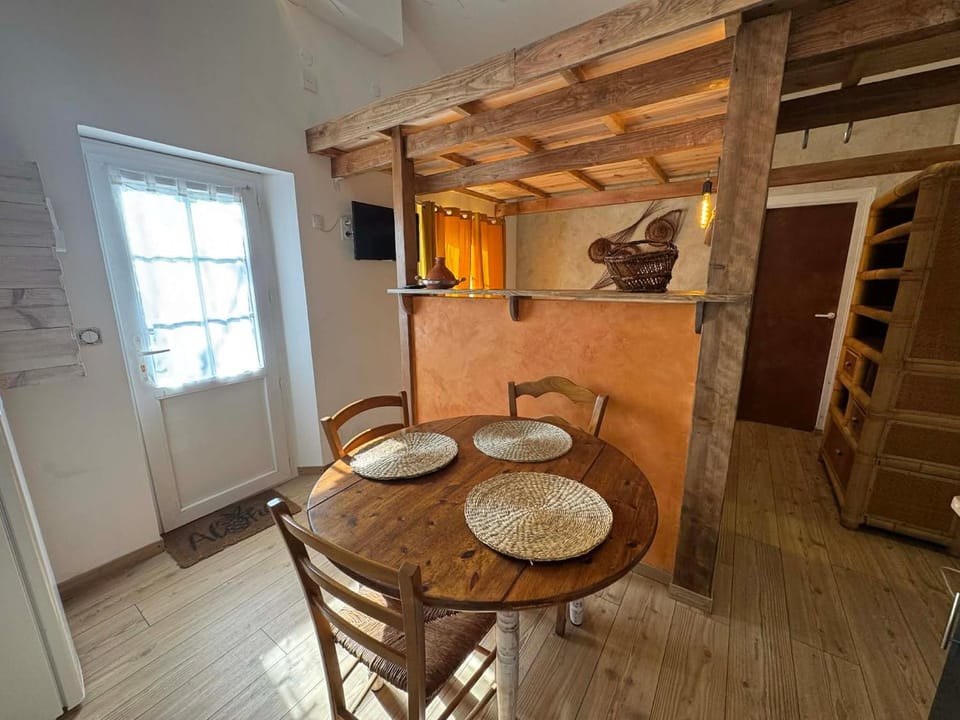 La Maisonnette climatisée du"Jardin Caché" Apartment in Marmande
