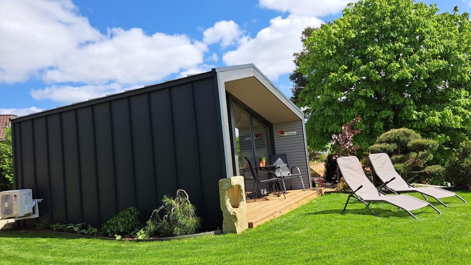 Property building, Garden, Garden, Garden view, Garden view