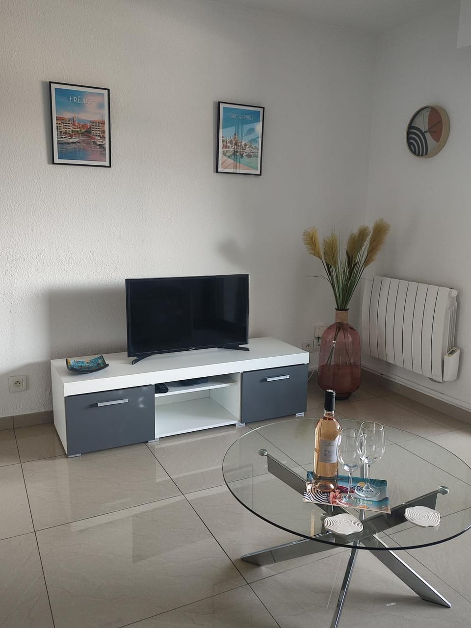 TV and multimedia, Living room