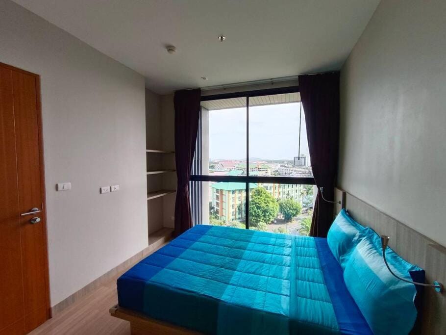 Condo 1 bed in Phuket City Center 8th Floor Apartment in Wichit