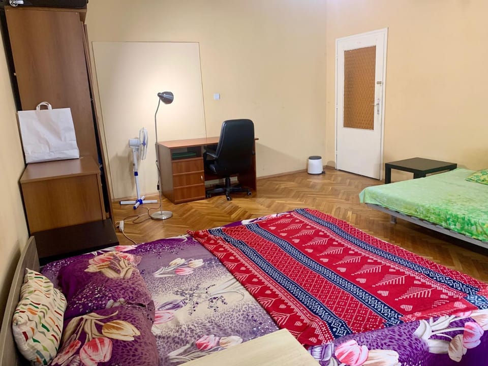 Bed, Seating area, Bedroom, hair dresser, wardrobe
