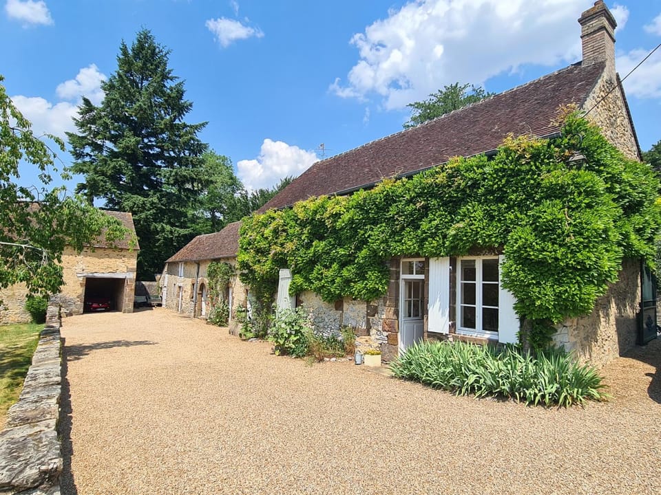 Le Clos de Paris Bed and Breakfast in Normandy