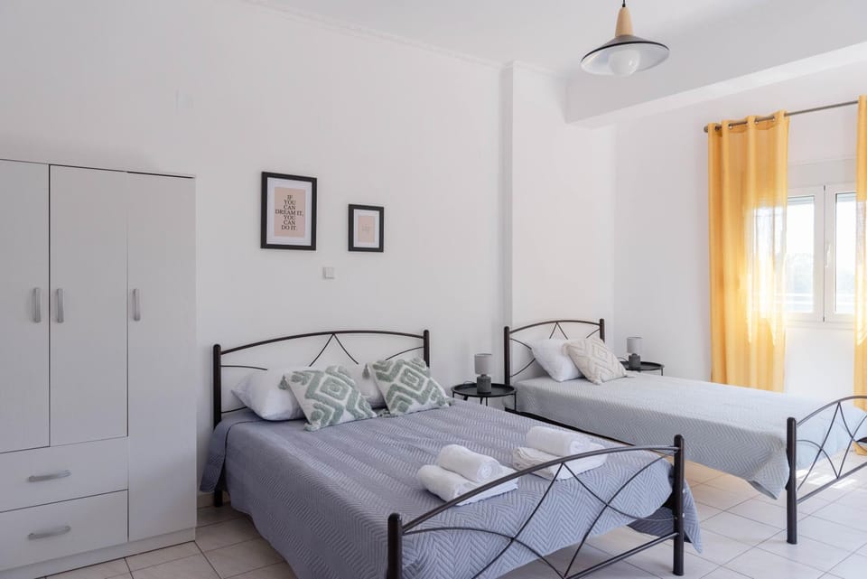 Muses_Calliope, Chios Apartment in Decentralized Administration of the Aegean