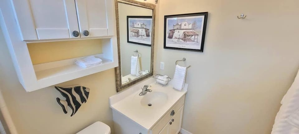 Bathroom, Bath