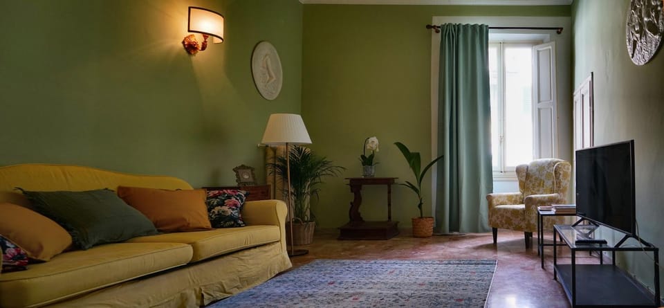 Florence Medici Residenza Serragli Apartment in Florence