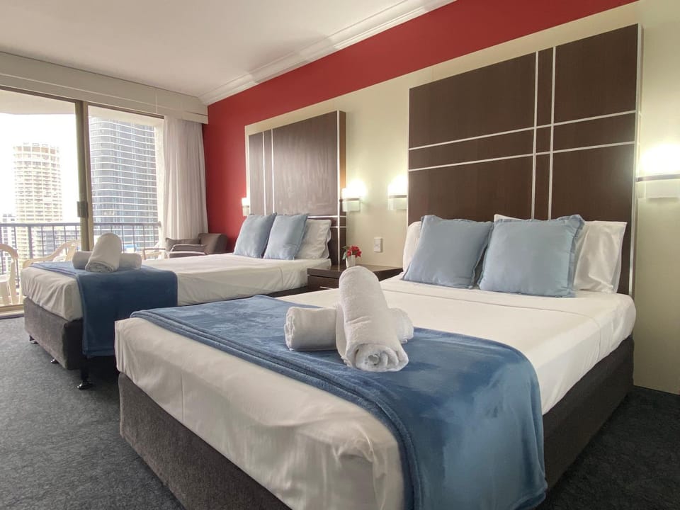 Family Ocean View Studio Free Wi-Fi Apartment in Surfers Paradise Boulevard