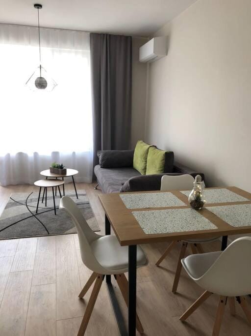 *HOT* Main Square Brand New Luxury Apartment Apartment in Burgas