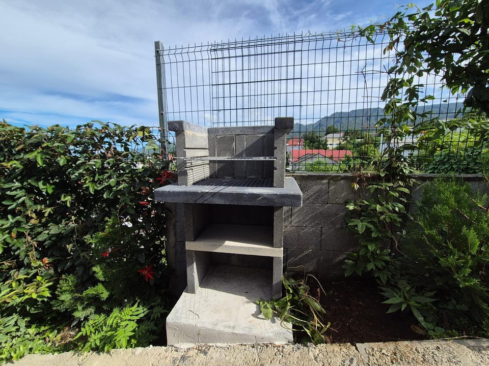 BBQ facilities, Garden, Balcony/Terrace