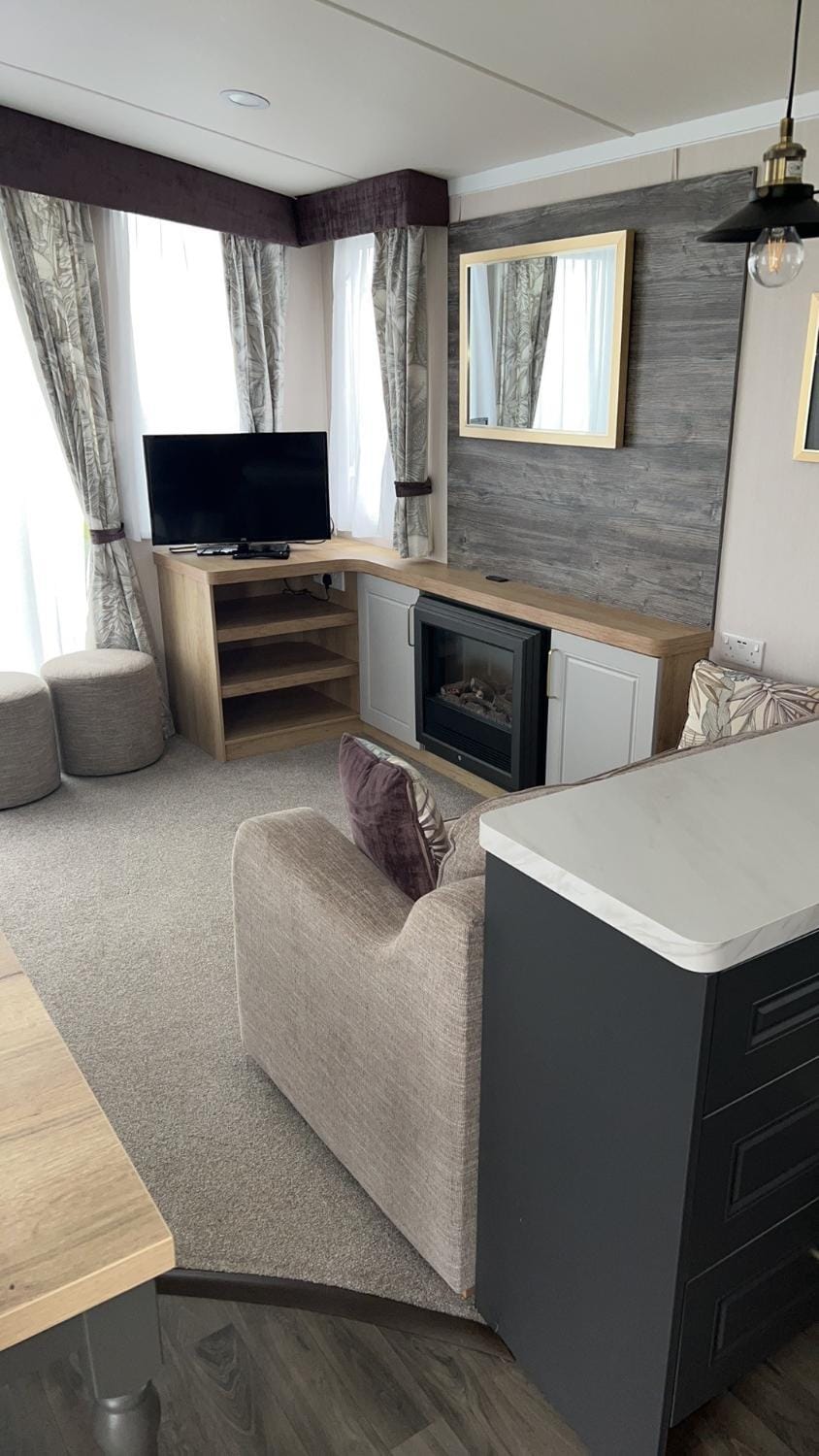 B1 - Pebble Bank Caravan Park Campground/ 
RV Resort in Weymouth