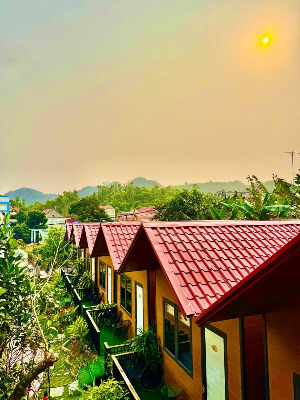 Day, Natural landscape, Balcony/Terrace, Sunset