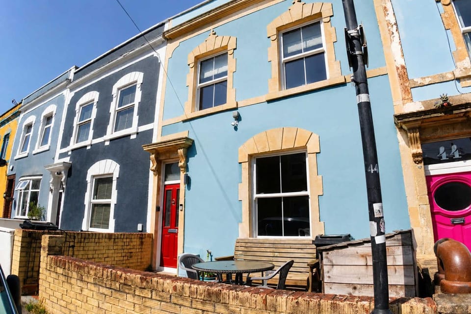 Spacious Pretty home in Old Totterdown House in Bristol