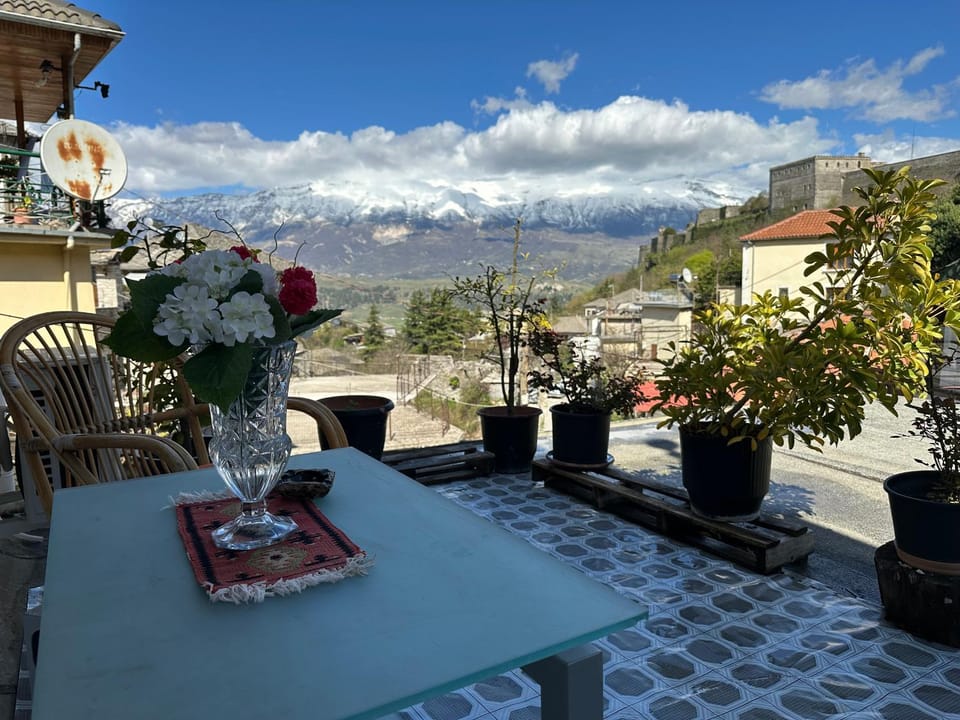 Manga guesthouse Bed and Breakfast in Vlorë County, Albania