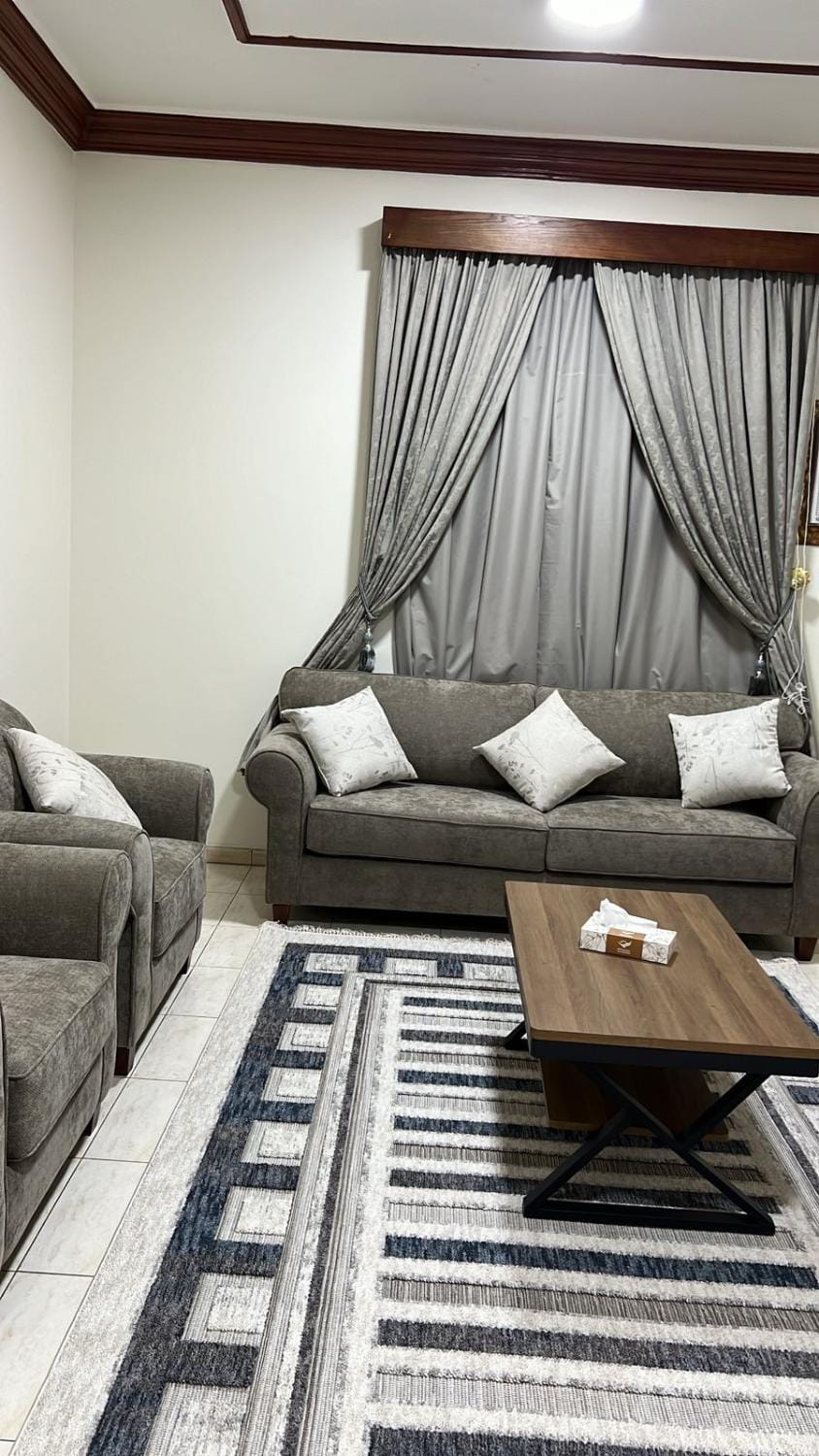 منازل القمه للشقق المخدومه Apartment in Saudi Arabia