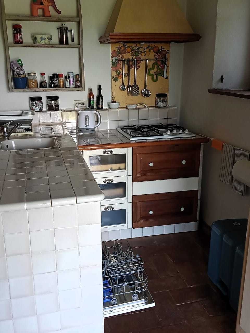 dishwasher, stove