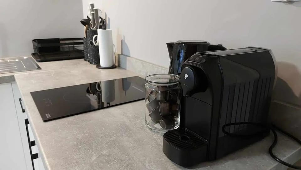 Coffee/tea facilities, Kitchen or kitchenette
