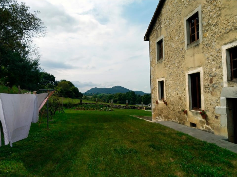 La Sierra del Aguanaz Apartment in Cantabria