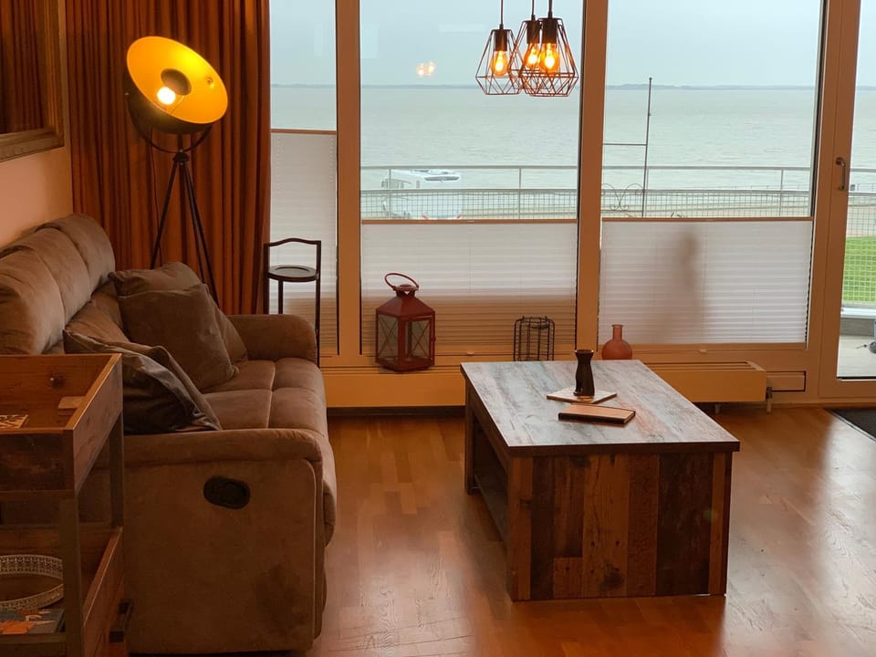 Romantik am Meer - Studio mit Loggia - Direktzugang zum Meer Apartment in Wilhelmshaven