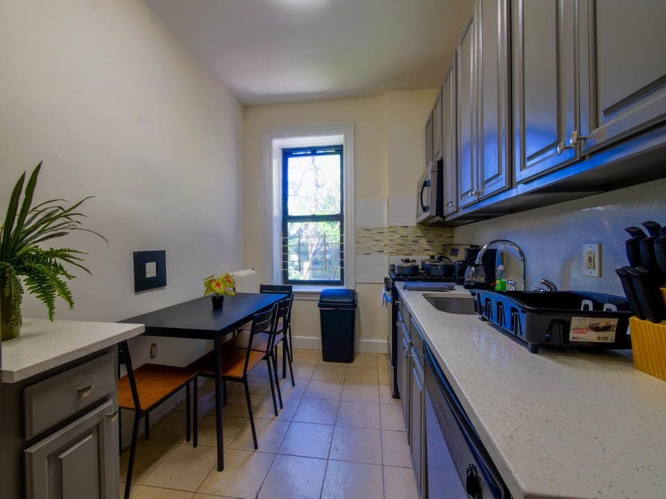 Charming 1BR Apartment Near NYC Ideal for Urban Explorers Apartment in Jersey City