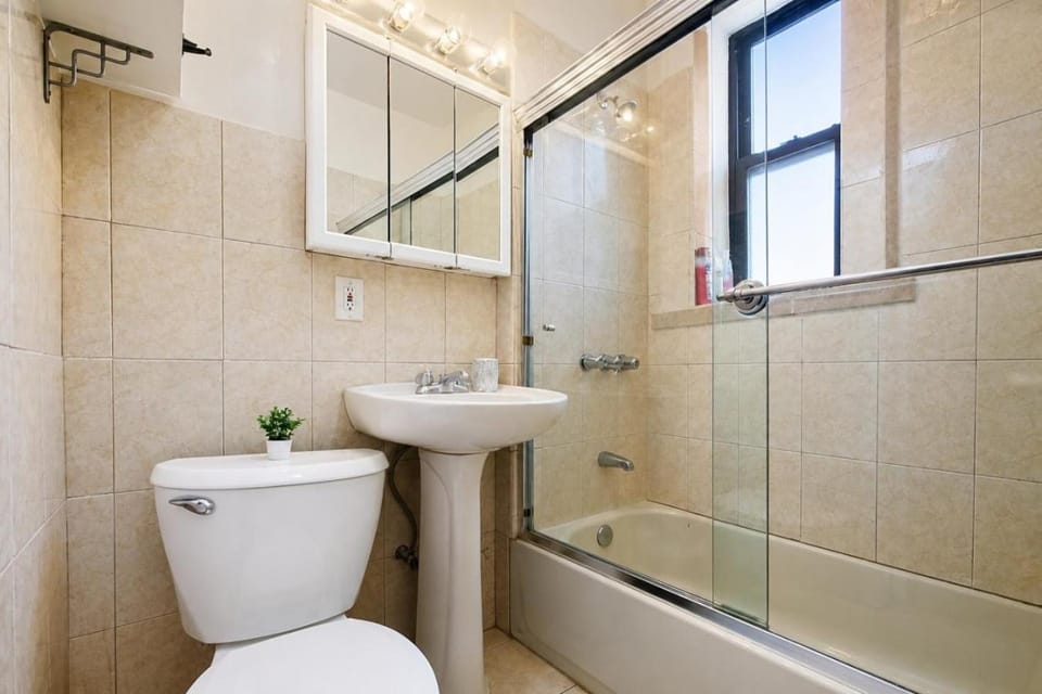 Charming 1BR Apartment Near NYC Ideal for Urban Explorers Apartment in Jersey City