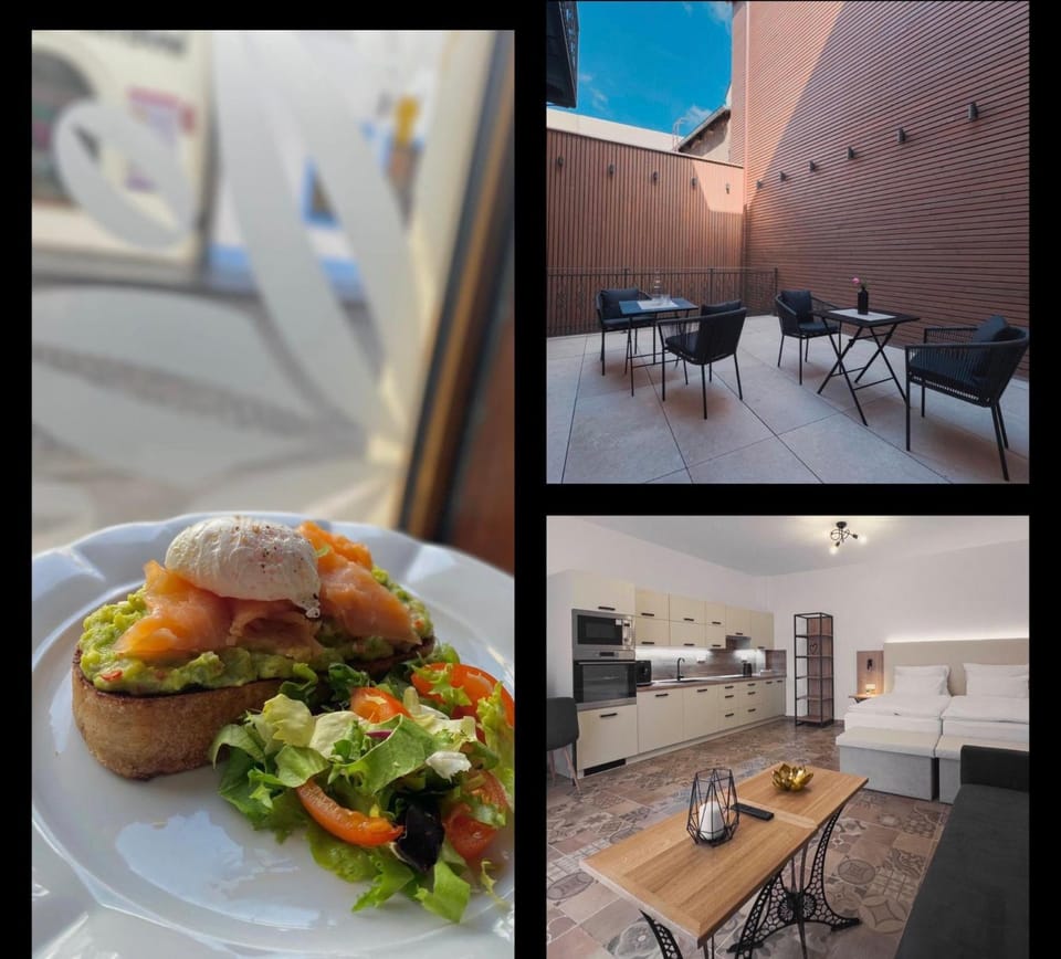 Seating area, Food