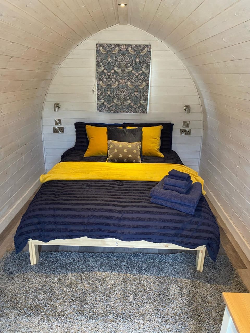 Tullamore Dew Glamping Pod Campground/ 
RV Resort in Arun District