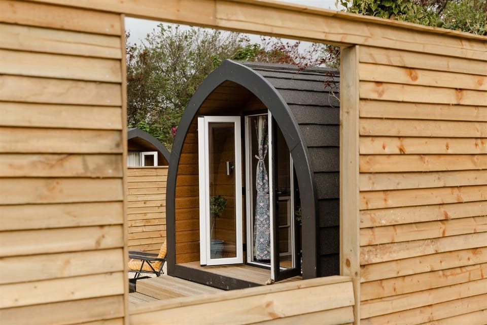 Tullamore Dew Glamping Pod Campground/ 
RV Resort in Arun District
