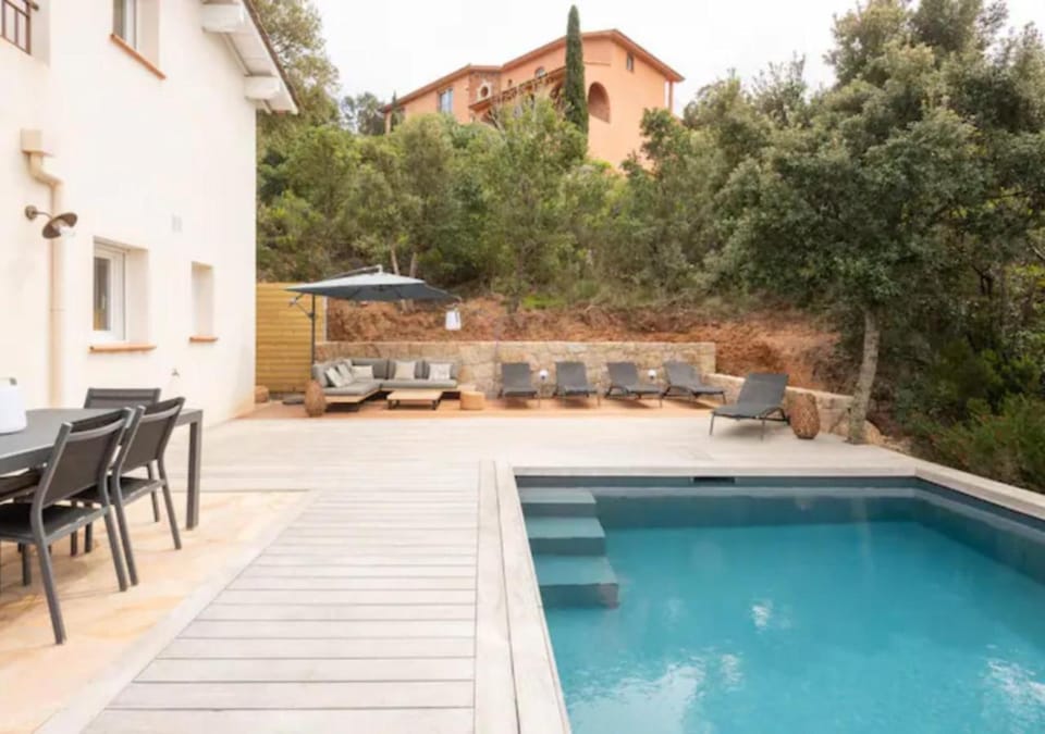 VILLA MYRTE A CIRINDINU Villa in Zonza