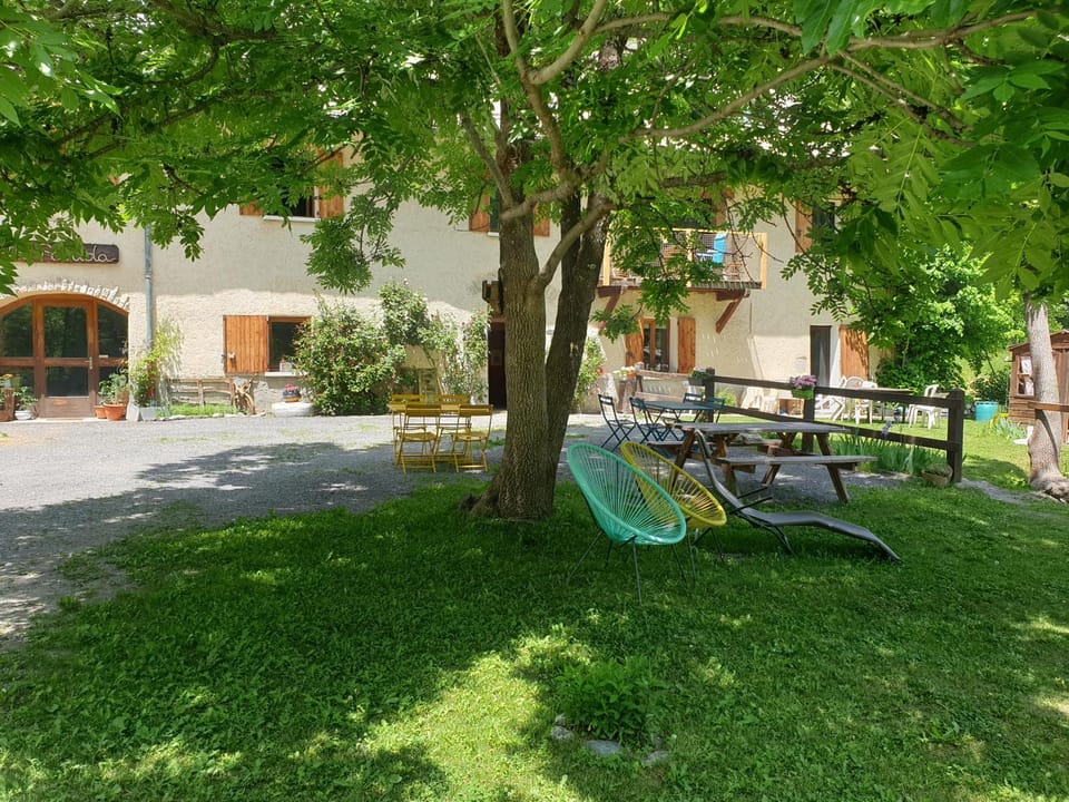 Garden, sunbed