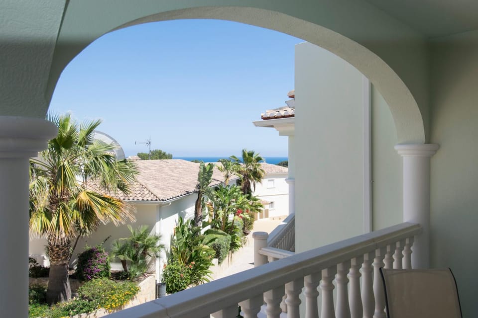 View (from property/room), Balcony/Terrace