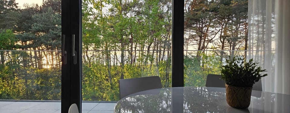 View (from property/room), Balcony/Terrace, Dining area, Sea view, Sea view