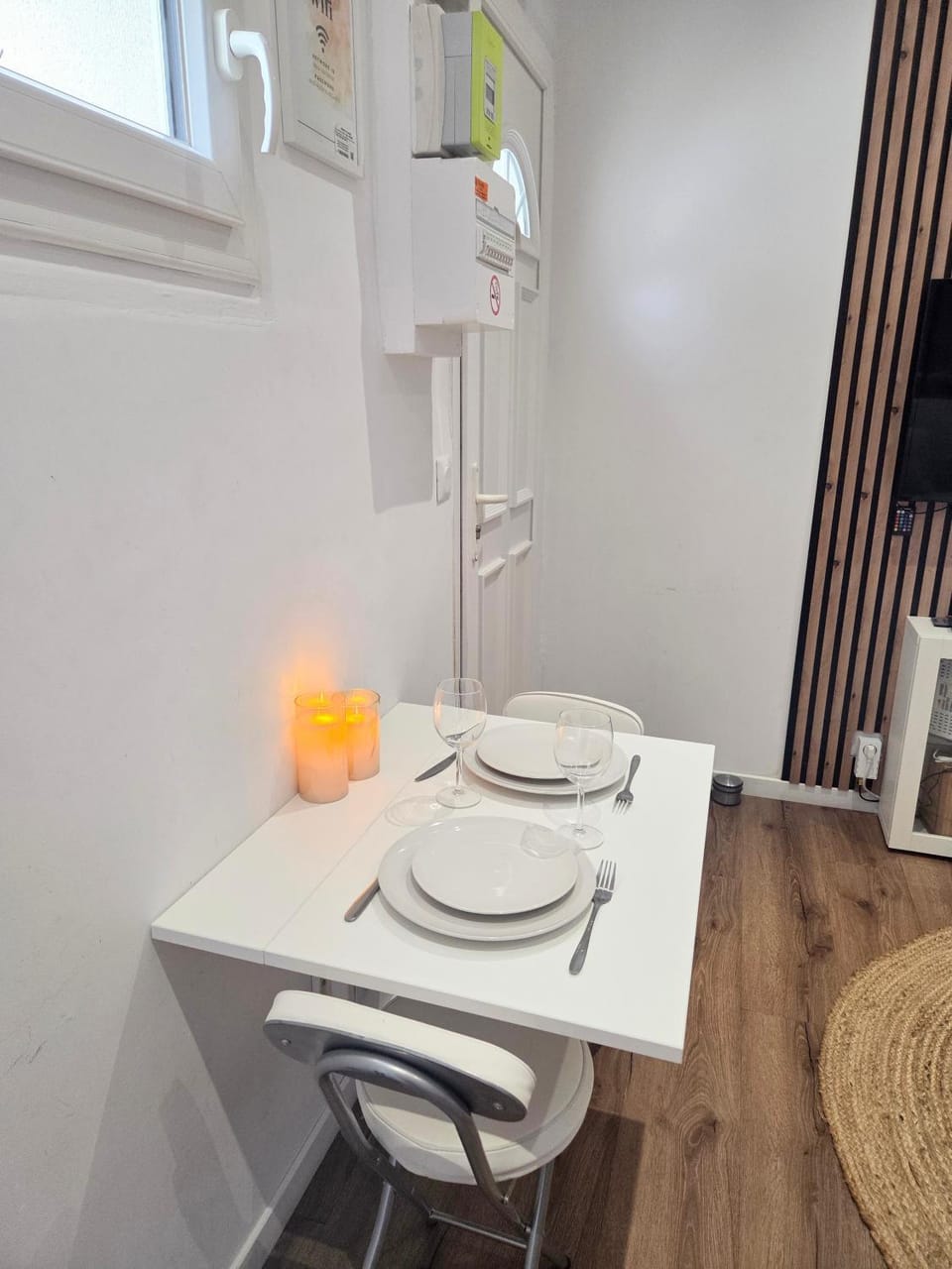 Le Charme Rosé Apartment in Île-de-France