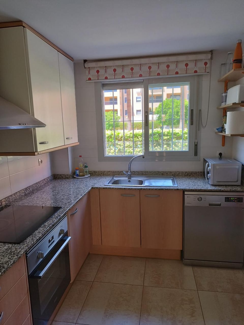 dishwasher, minibar, pet friendly, stove