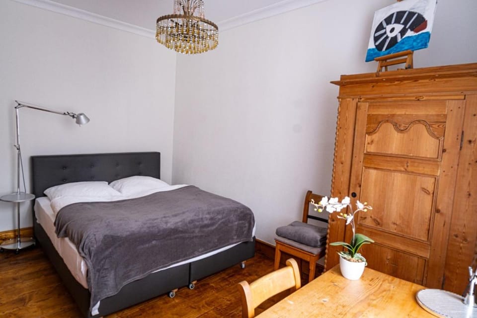 Bed, Photo of the whole room, Bedroom, wardrobe
