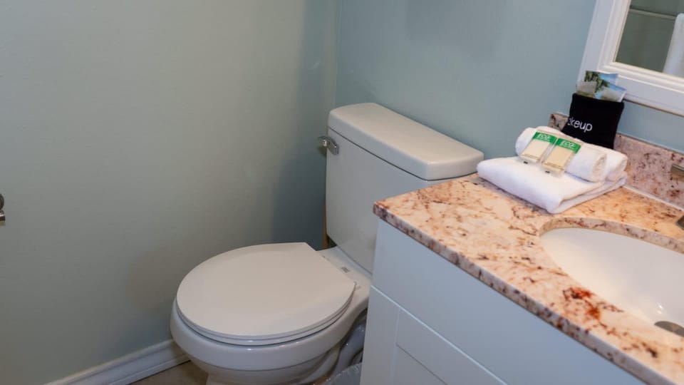 Bathroom, Bath