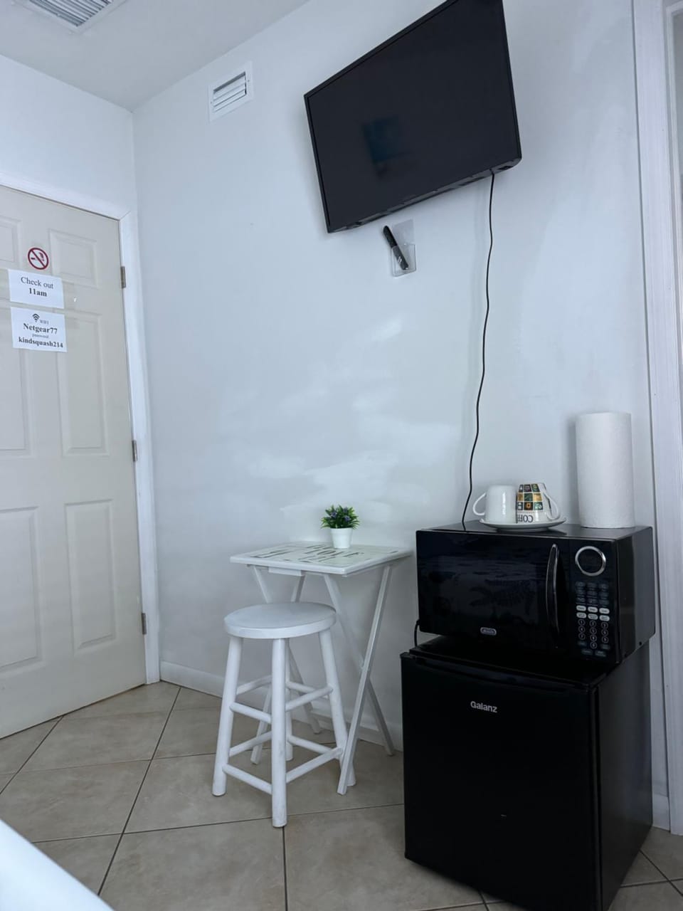 TV and multimedia, Kitchen or kitchenette, minibar